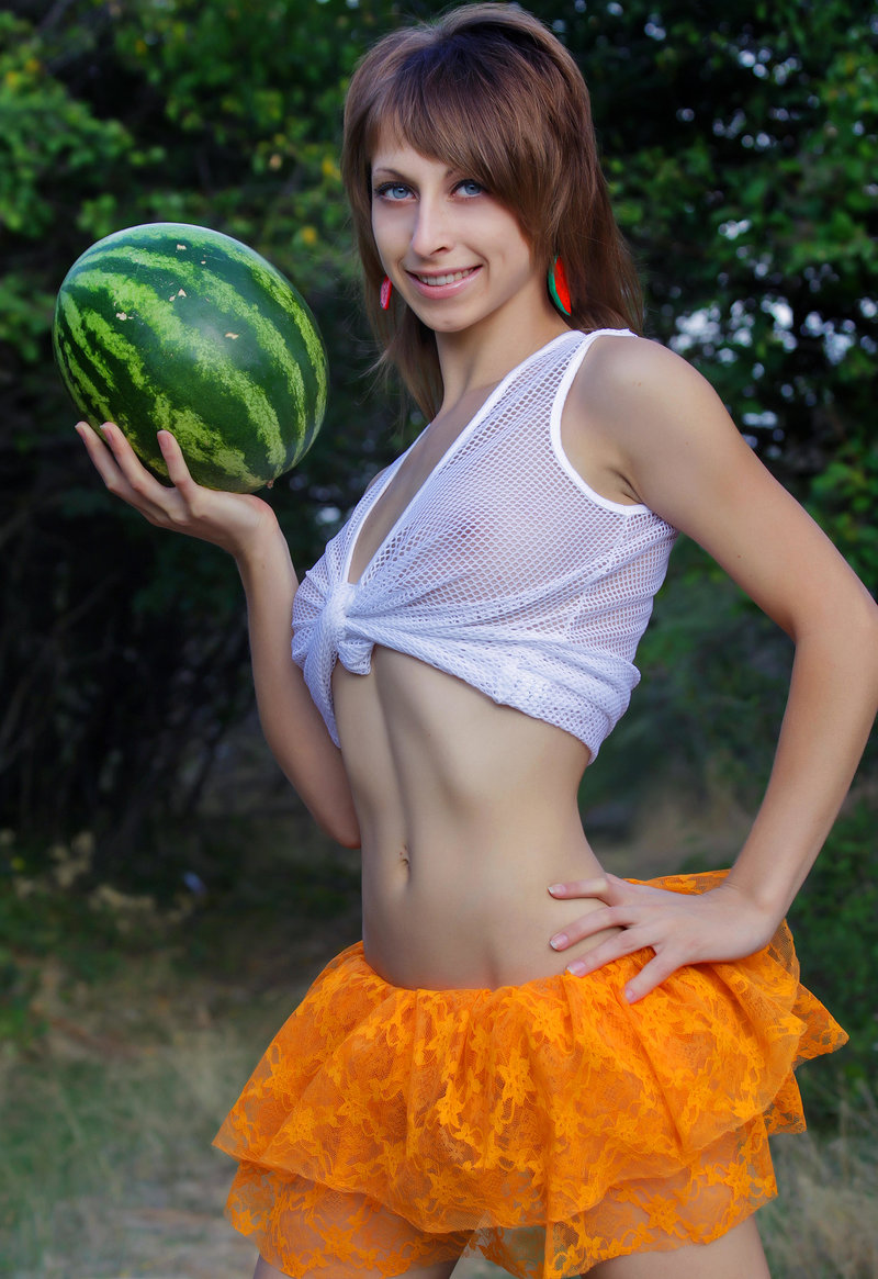 Юлия, 24 года, 5 размер груди